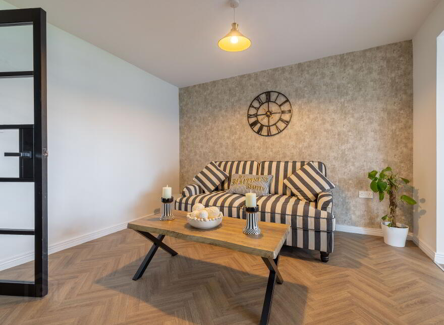 7 Ballyore Grove, Newbuildings, Derry/Londonderry, BT47 2TB