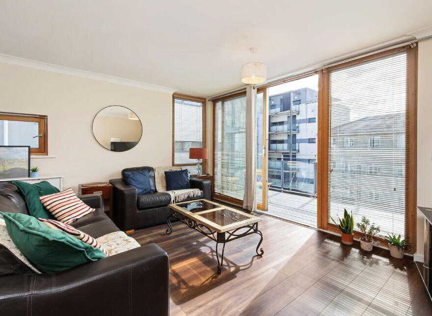 45 Mellowes Quay, Ushers Quay, Dublin 8, D08ER22