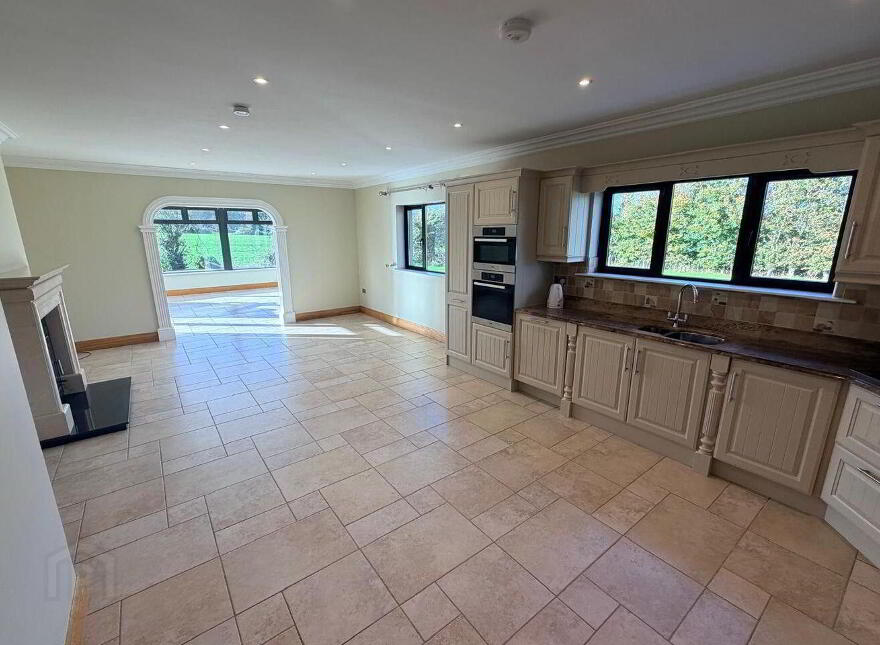 Bweeng East, Mallow, P51E8K1
