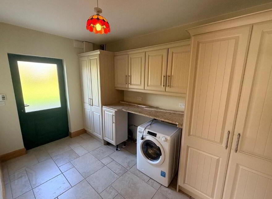 Bweeng East, Mallow, P51E8K1