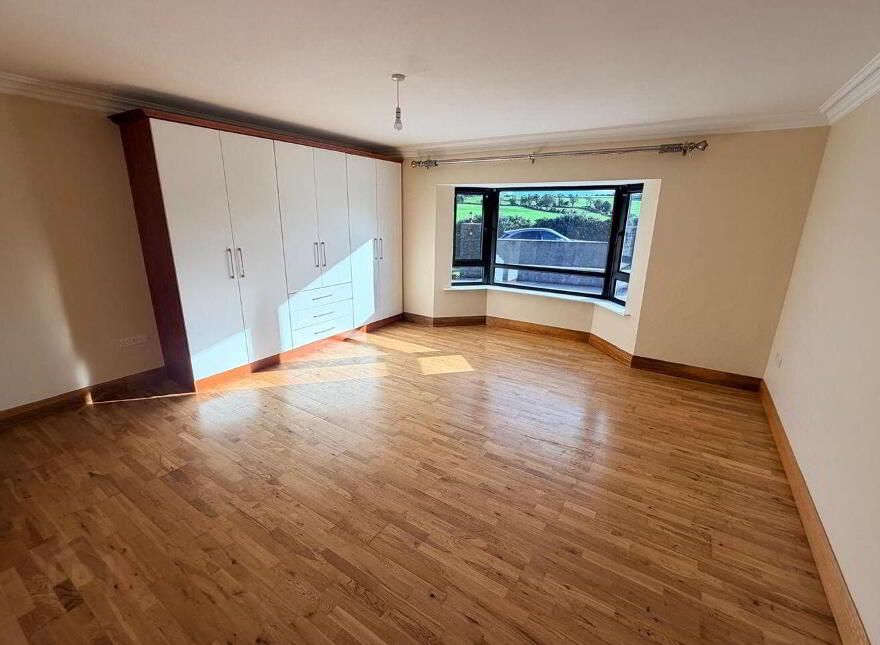 Bweeng East, Mallow, P51E8K1