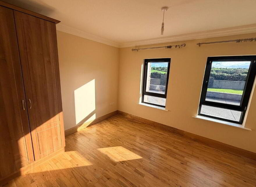Bweeng East, Mallow, P51E8K1