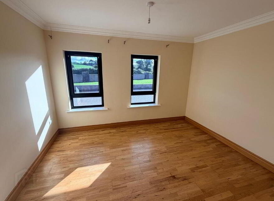 Bweeng East, Mallow, P51E8K1