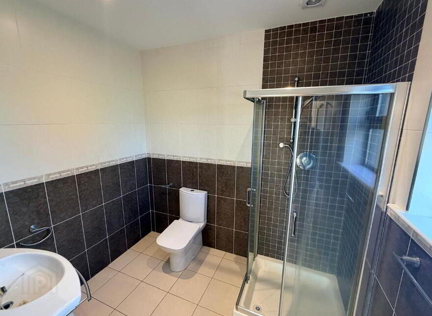 Bweeng East, Mallow, P51E8K1