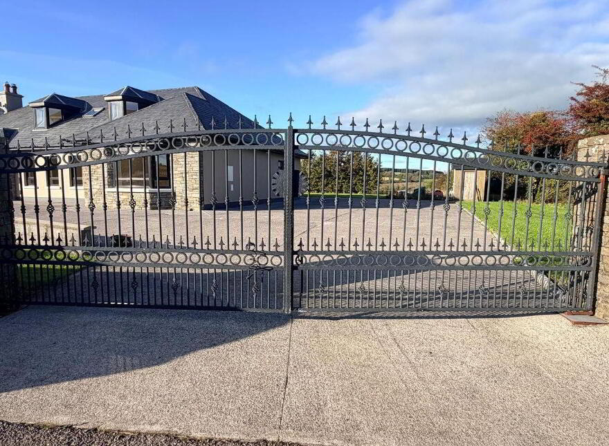 Bweeng East, Mallow, P51E8K1