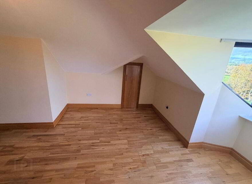Bweeng East, Mallow, P51E8K1
