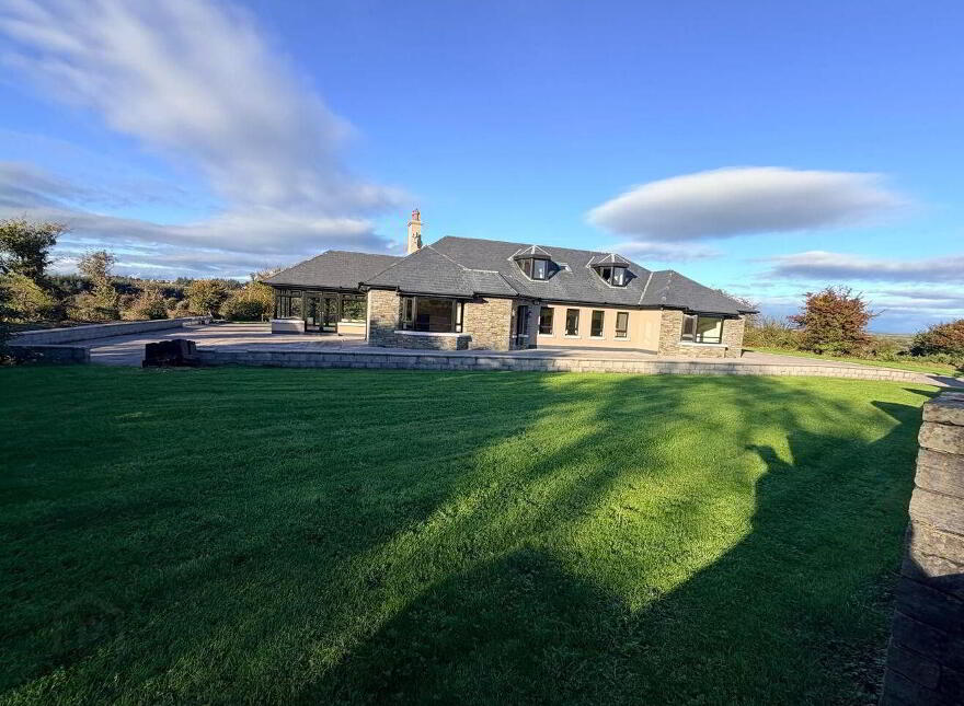Bweeng East, Mallow, P51E8K1