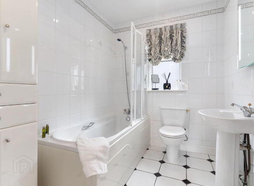 10 Orlagh Close, Scholarstown Road, Rathfarnham, Rathfarnham, D16P2C3