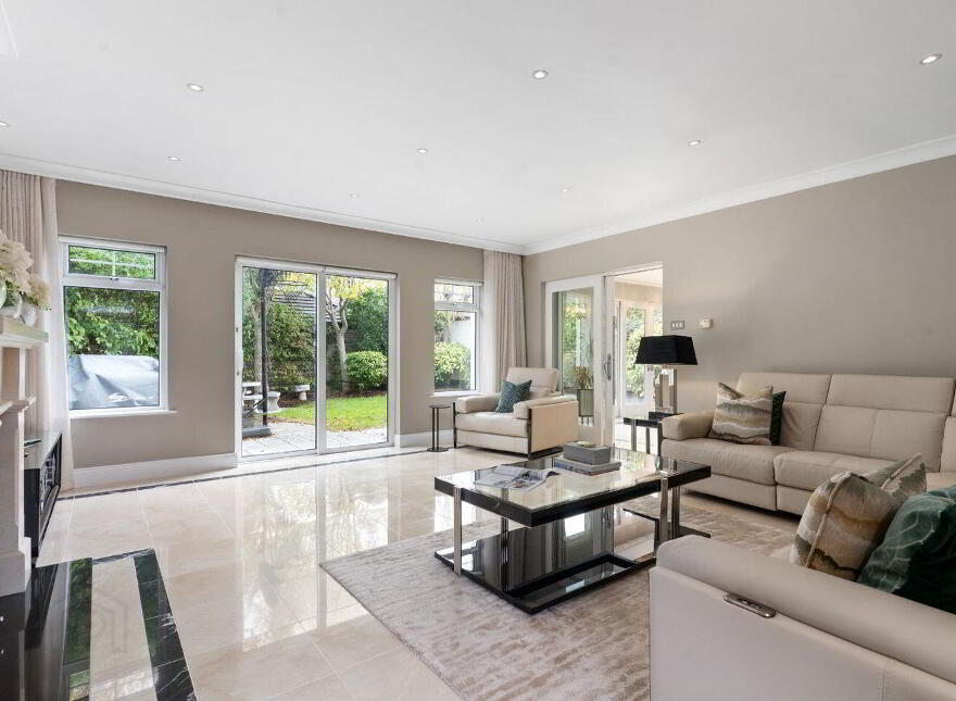 10 Orlagh Close, Scholarstown Road, Rathfarnham, Rathfarnham, D16P2C3