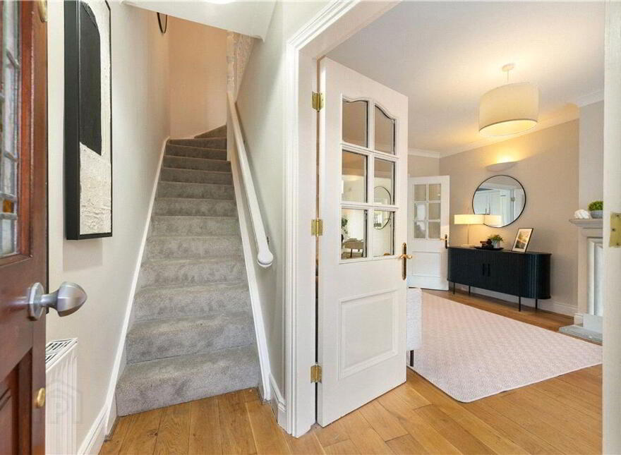 37 Elton Court, Castlepark Road, Sandycove, A96FP95