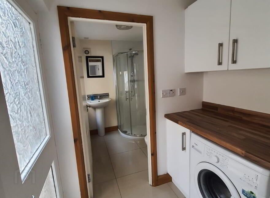 31 Fort Street, Springfield Rd, Belfast, BT12 7BH