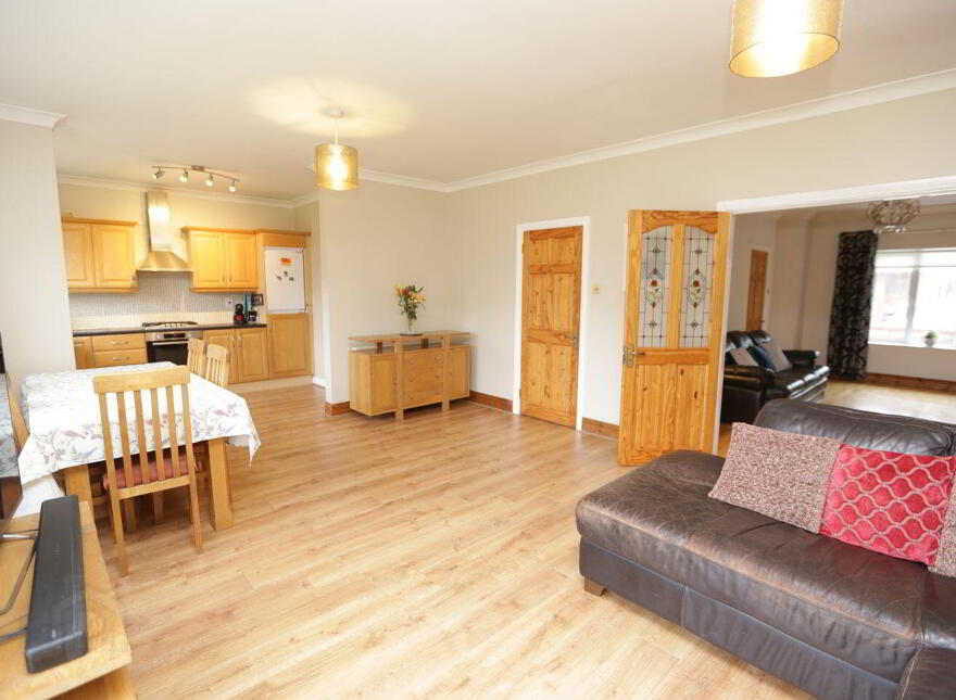11 The Lawn, Sevitt Hall, Bettystown, A92A0E4
