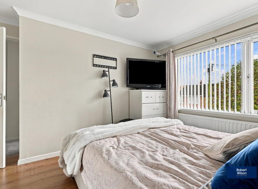 7 Beechgrove, Lisburn, BT27 4JE