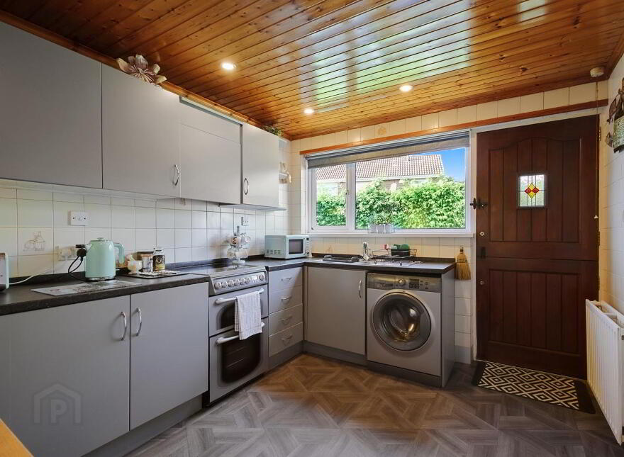 2 Boretree Island Park, Newtownards, BT23 7BW