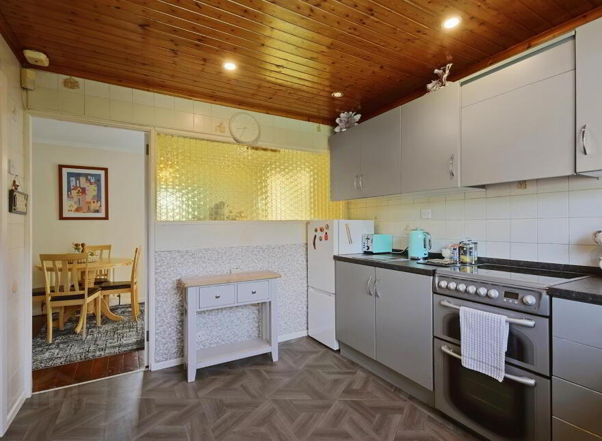 2 Boretree Island Park, Newtownards, BT23 7BW