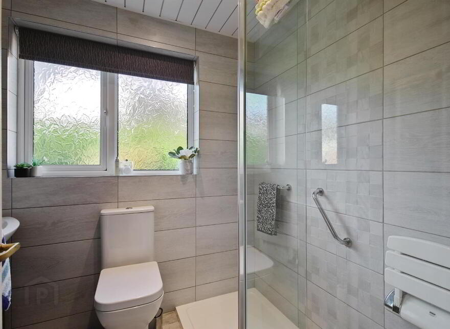 2 Boretree Island Park, Newtownards, BT23 7BW