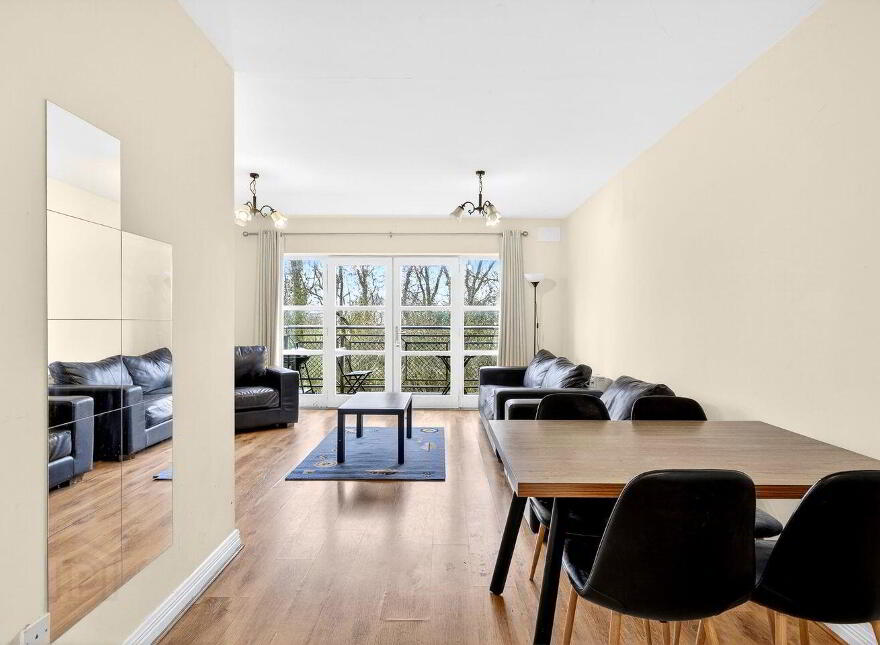 10 Glasson Lodge, Longford Town, N39E1X3