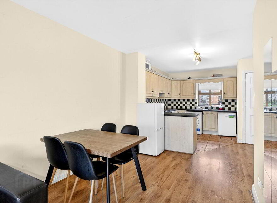 10 Glasson Lodge, Longford Town, N39E1X3