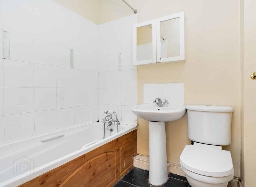 57 Summerseat Court, Clonee, Clonee, D15
