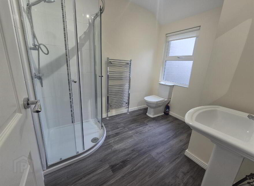 173 South Street, Newtownards, BT23 4JY