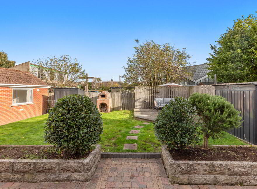 13 Knocknagoney Road, Holywood, BT18 9QU