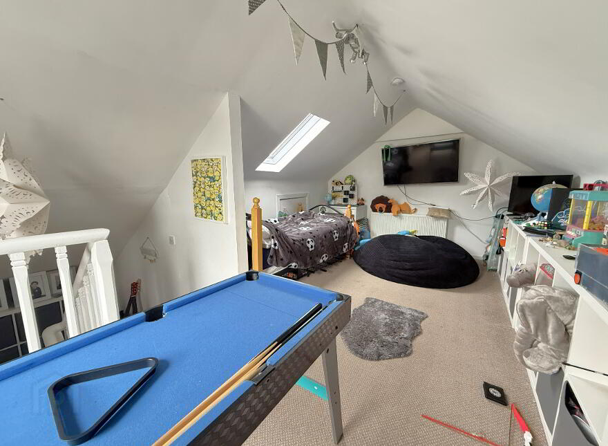 61 Antrim Road, Lisburn, BT28 3EB