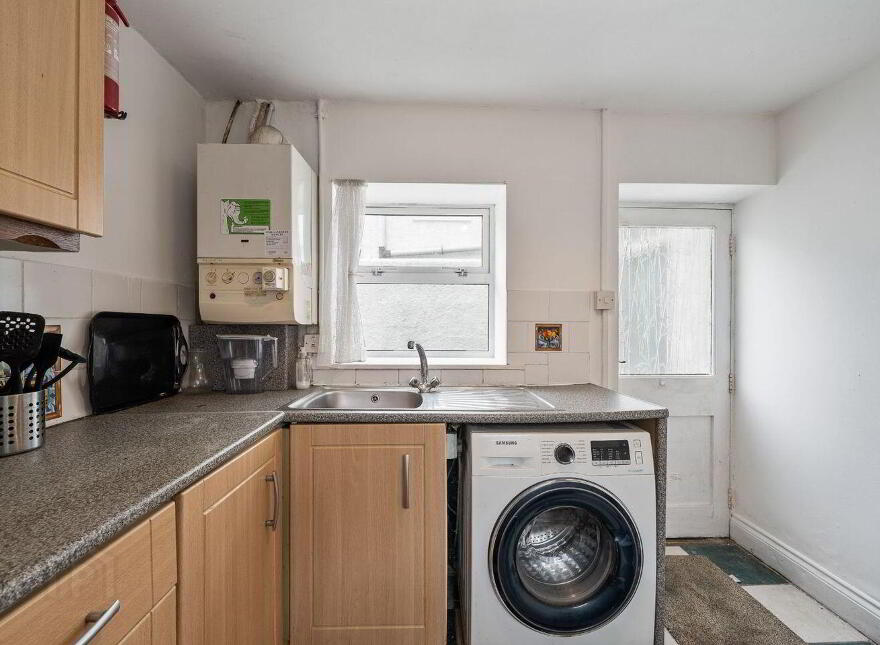 3 Clashduv Villas, Glasheen Road, Glasheen, T12F2R4