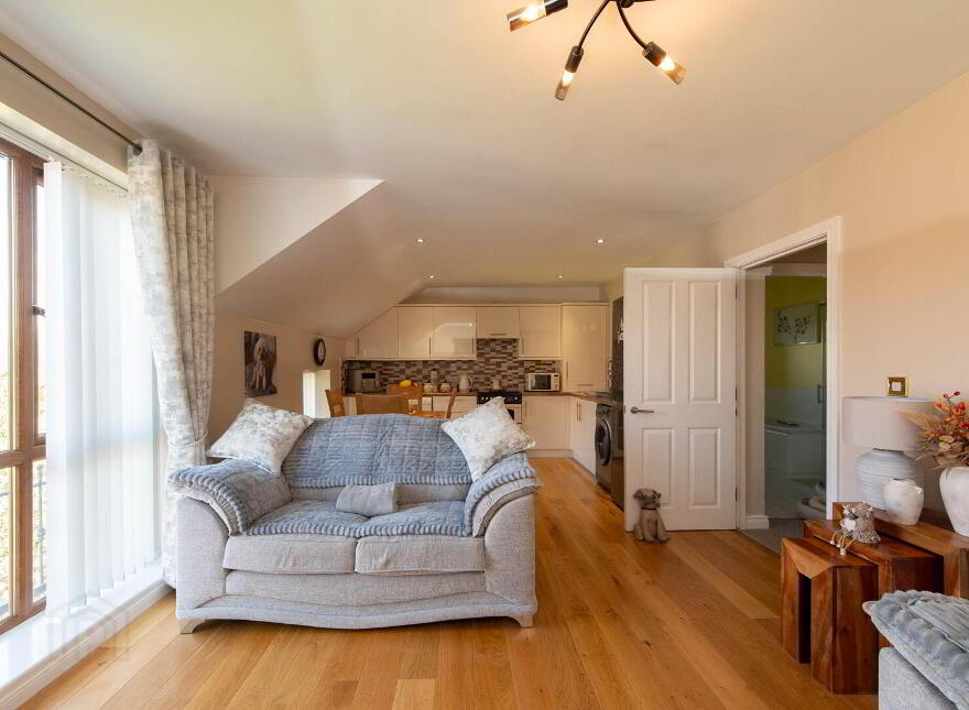 16b The Bridges, Newtownabbey, BT37 0TD