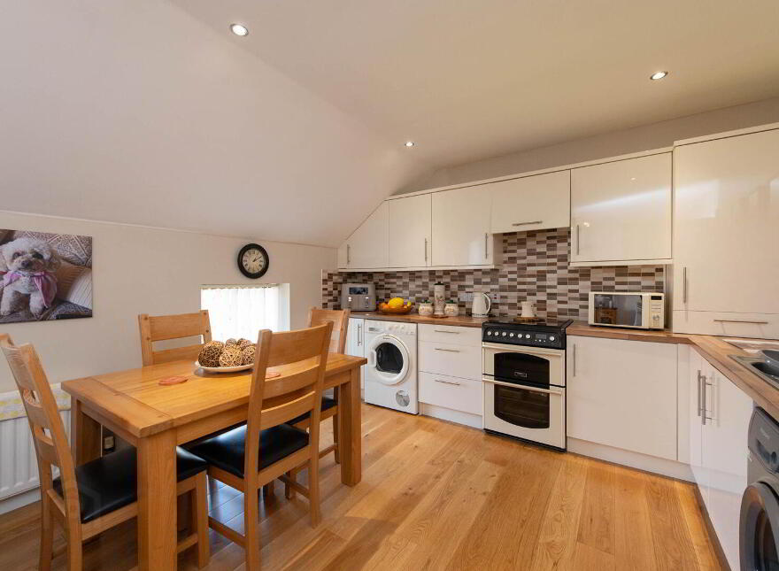 16b The Bridges, Newtownabbey, BT37 0TD