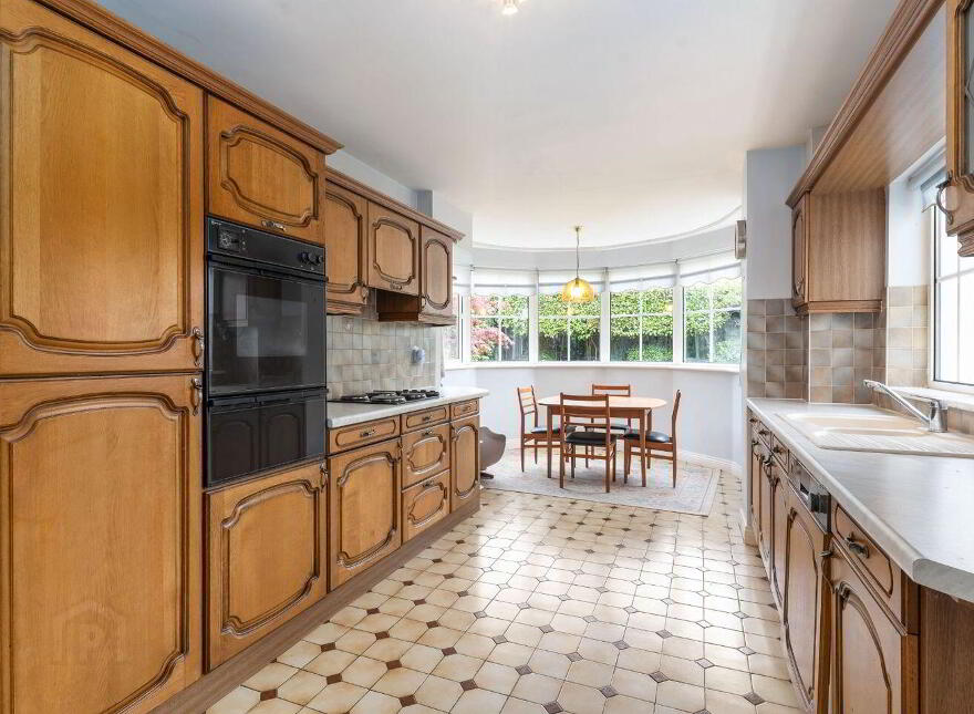 30 Cairn Hill, Westminster Road, Foxrock, Foxrock, D18R8X4