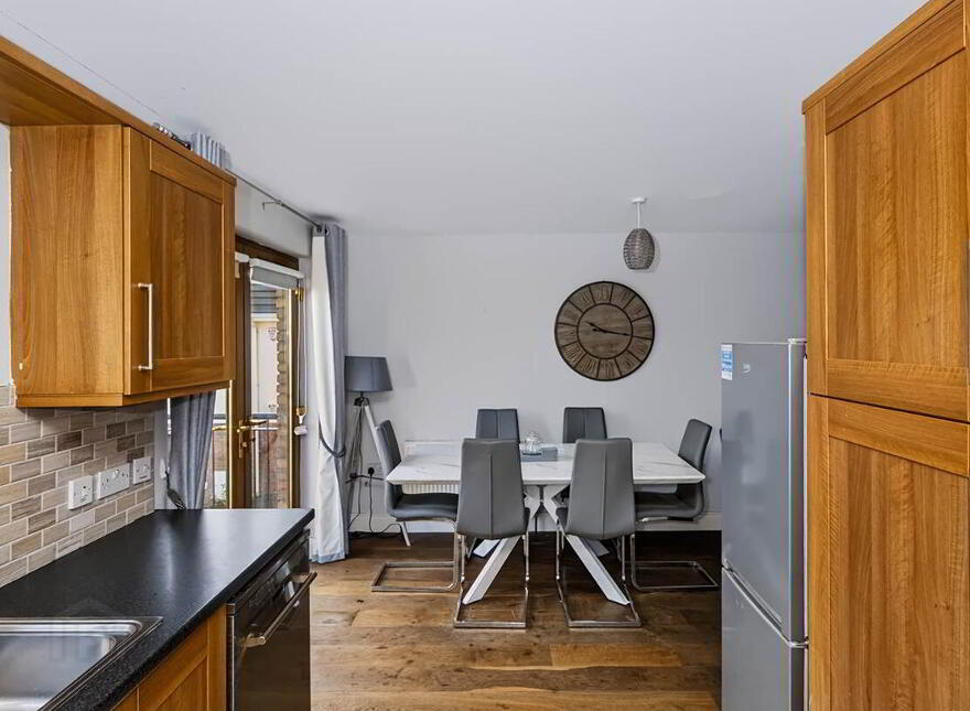 18 Silverwood Green, Lurgan, Craigavon, BT66 6SS