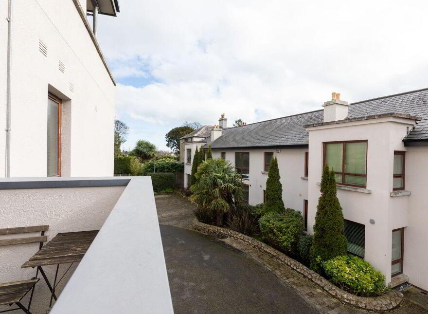 8 Aubreyville, Dublin Road, Shankill, Shankill, D18K225
