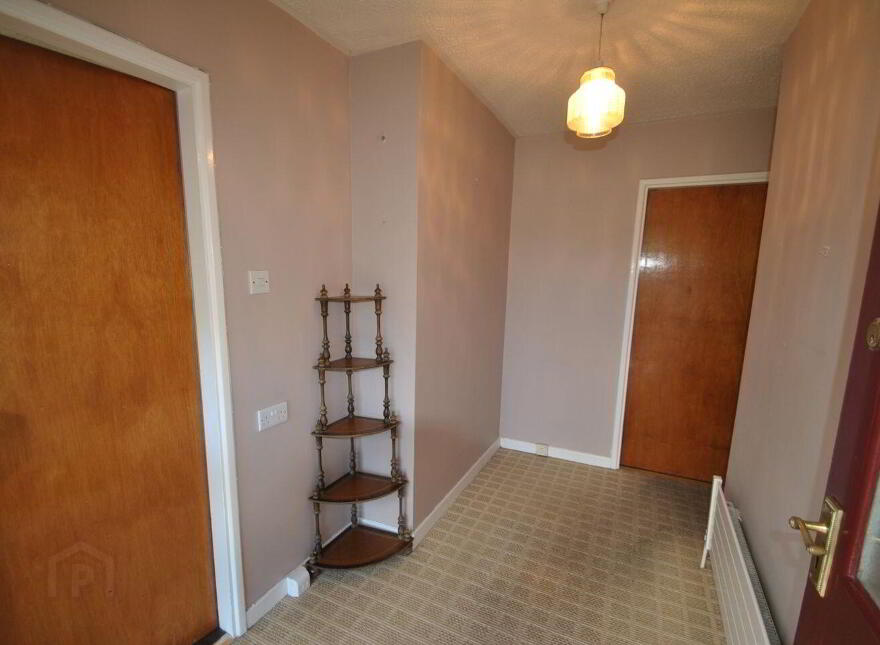 Melrose, Carrick, Parkmore, Roscrea, E53T007