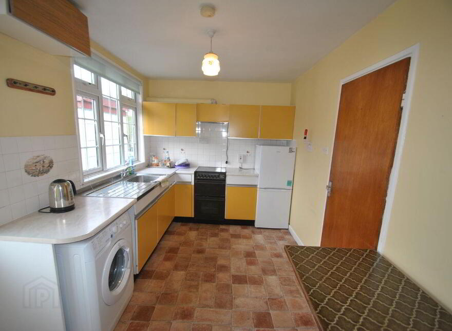 Melrose, Carrick, Parkmore, Roscrea, E53T007
