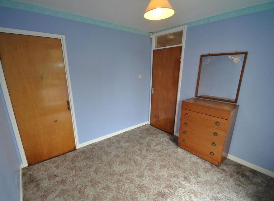 Melrose, Carrick, Parkmore, Roscrea, E53T007