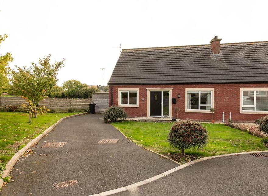 1 Burn Brae Crescent, Banbridge, BT32 4FF