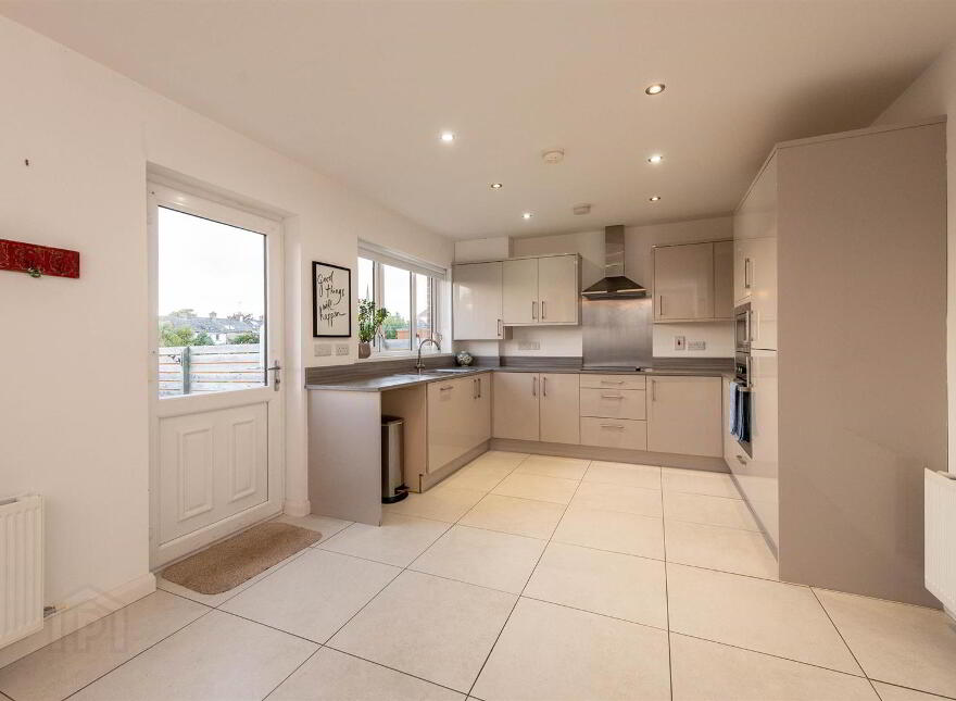 1 Burn Brae Crescent, Banbridge, BT32 4FF