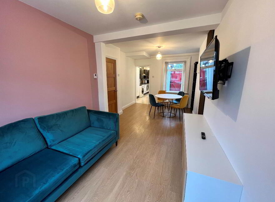 99 Loopland Park, Belfast, BT6 9DZ