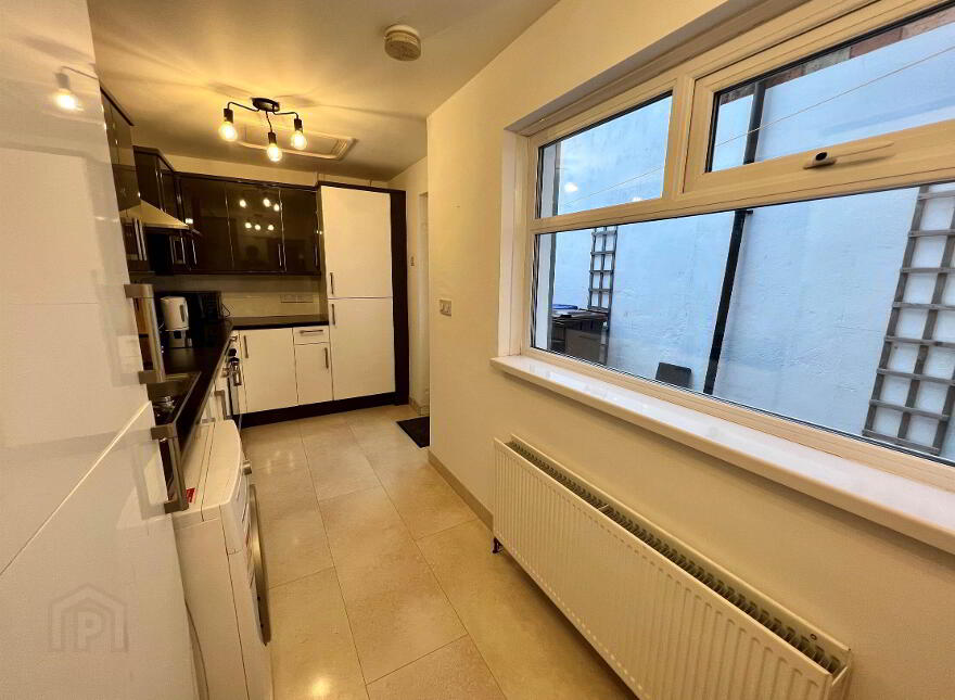 99 Loopland Park, Belfast, BT6 9DZ