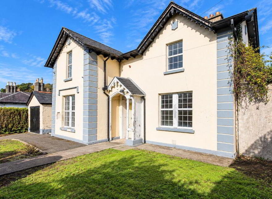 Cúram House, Church Hill, Enniskerry, A98N225