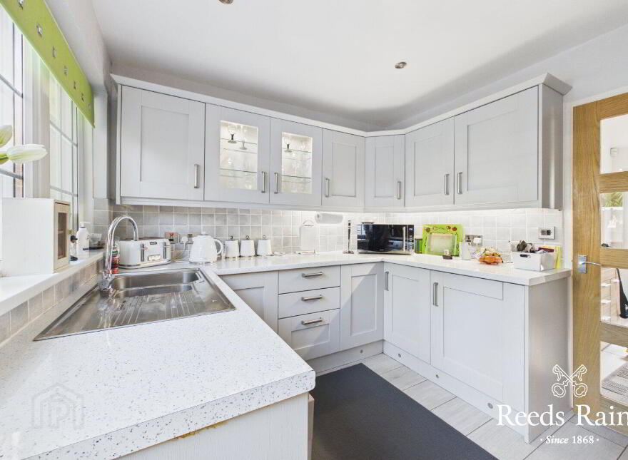 3 Ashbury Road, Bangor, BT19 6TZ