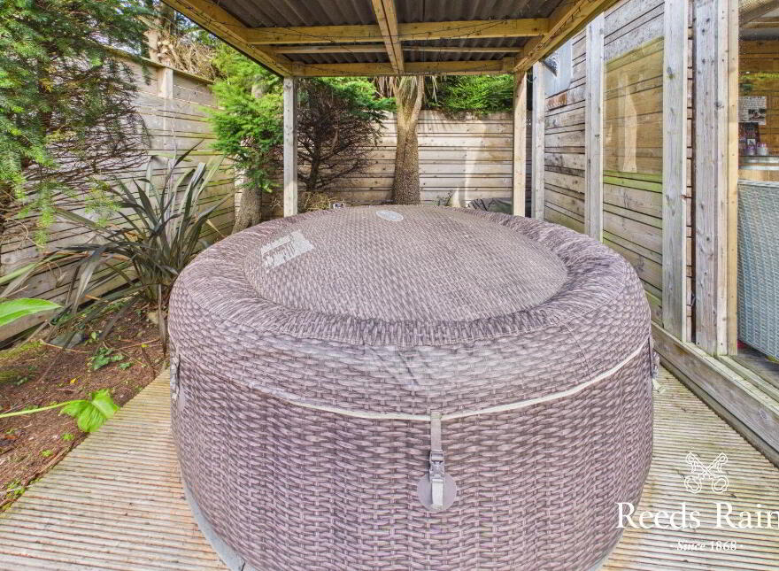 3 Ashbury Road, Bangor, BT19 6TZ