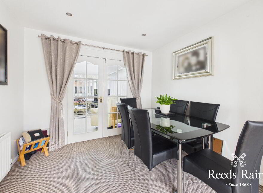 3 Ashbury Road, Bangor, BT19 6TZ