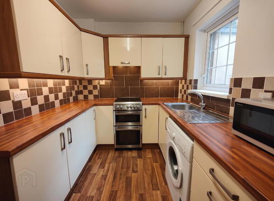 8 Highbury Gardens, Belfast, BT14 7LG