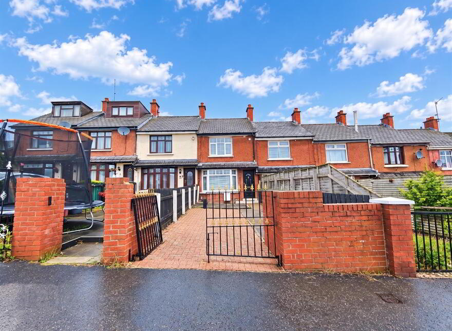 8 Highbury Gardens, Belfast, BT14 7LG