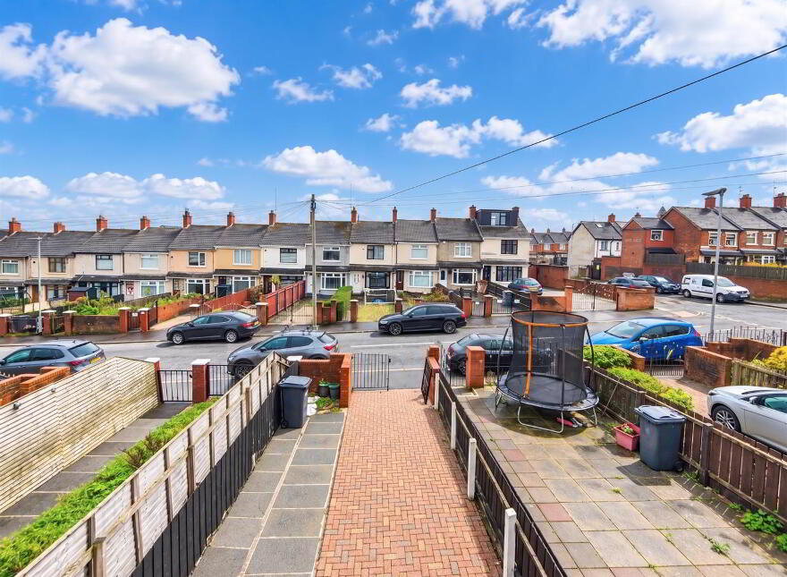 8 Highbury Gardens, Belfast, BT14 7LG