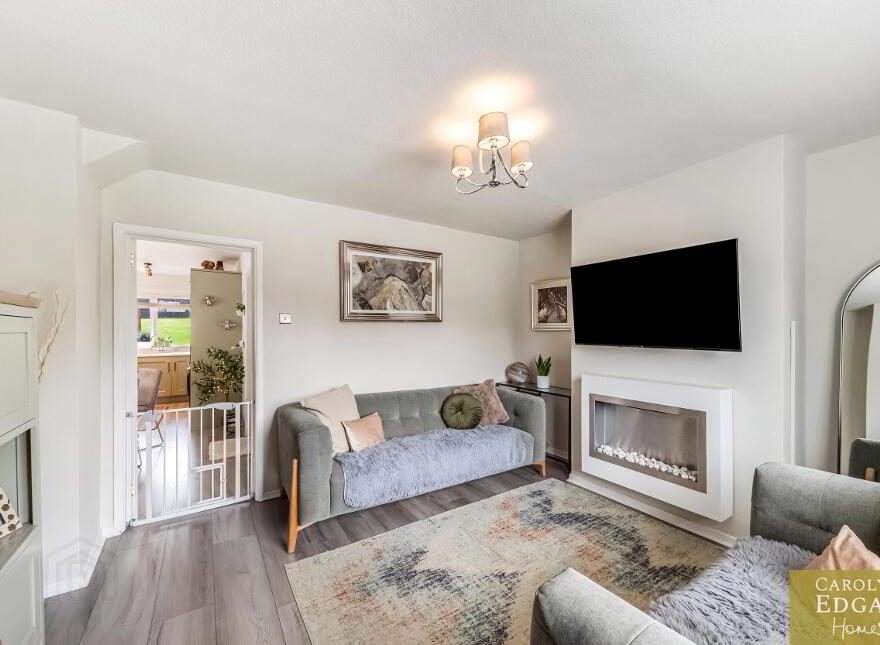 5 Charles Way, Comber, Newtownards, BT23 5BB