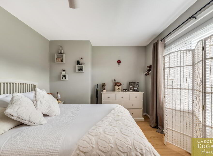 5 Charles Way, Comber, Newtownards, BT23 5BB