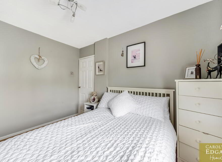 5 Charles Way, Comber, Newtownards, BT23 5BB