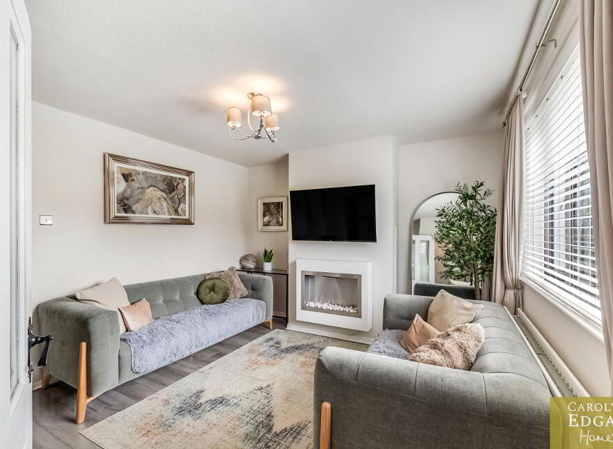 5 Charles Way, Comber, Newtownards, BT23 5BB